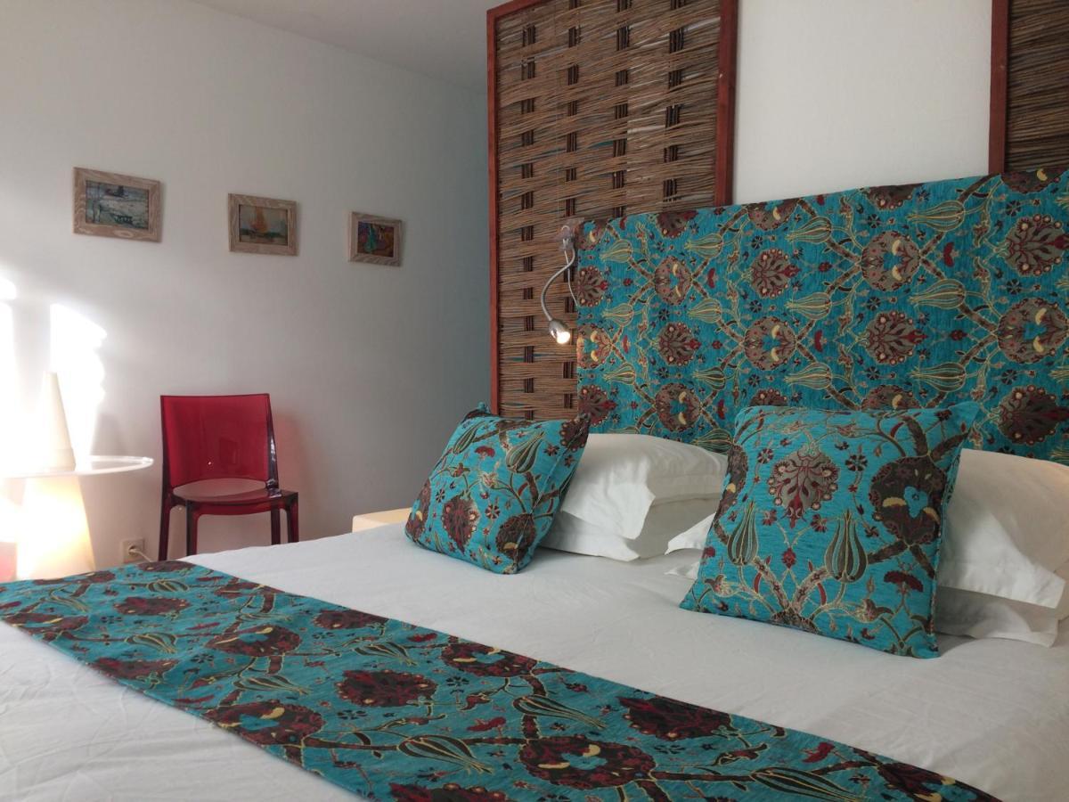 Chambre D'Hotes La Cascade Courmes Exterior photo
